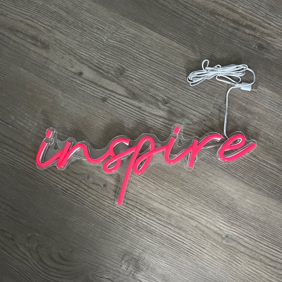 “inspire” neon sign - Picture 1 of 2